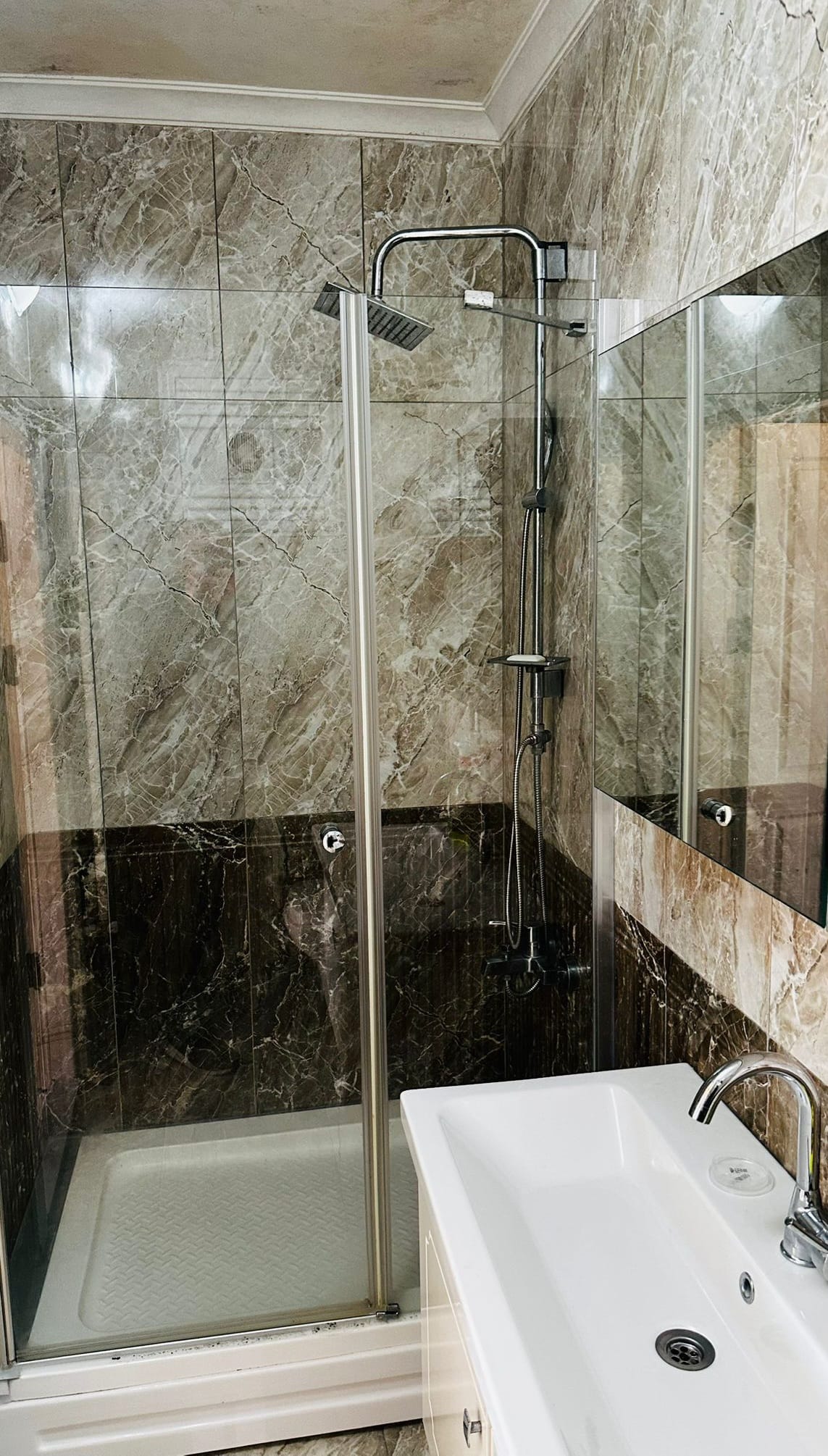 CUMHURİYET MAH. ORDU LİFE SİTESİNDE SATILIK 3+1 DAİRE